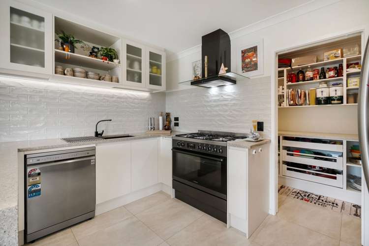 47 Summers Road Darfield_17