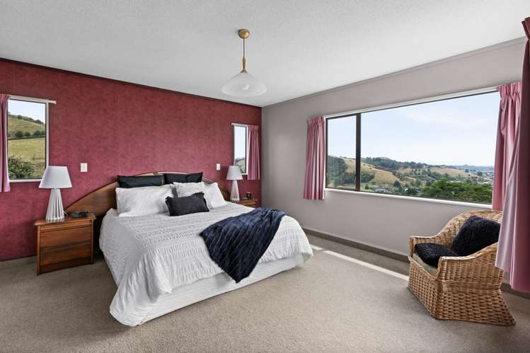 90 Churchill Drive Taradale_19