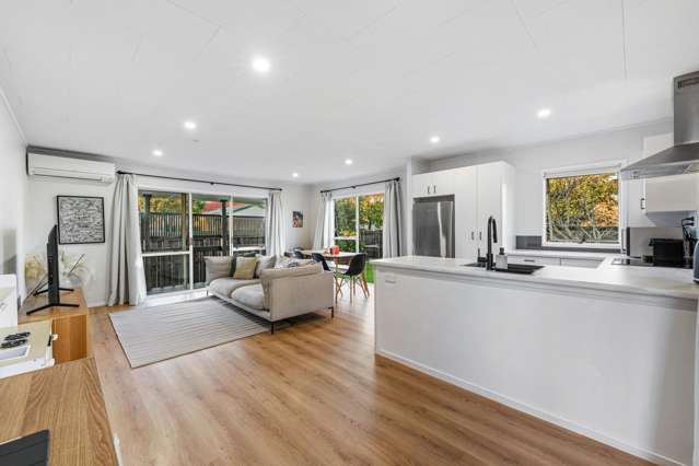92b Beach Road Te Atatu Peninsula_4