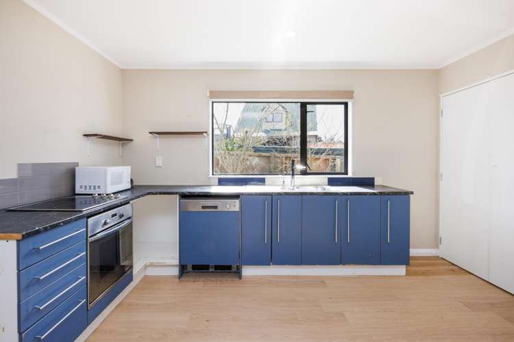 12a Heatherlea Heights Feilding_23