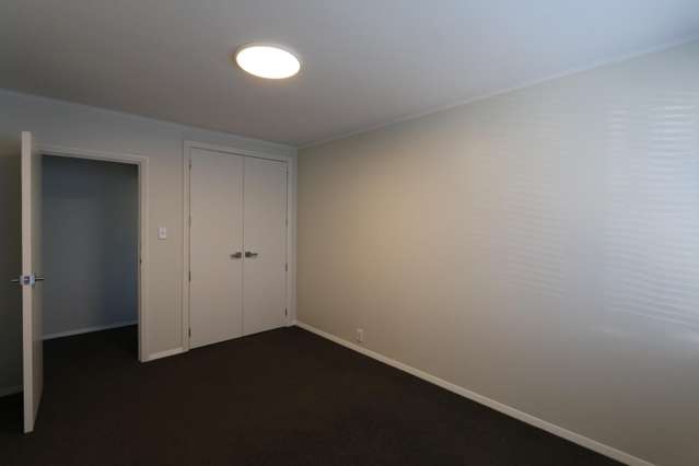 2/15 Campbell Road Royal Oak_4