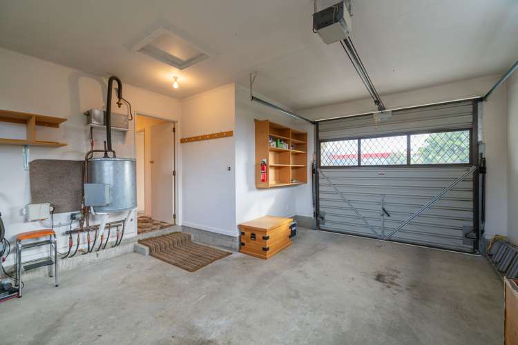 37 Luxmore Drive Te Anau_11