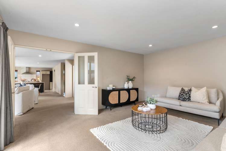 8 Bayliss Close Northwood_11