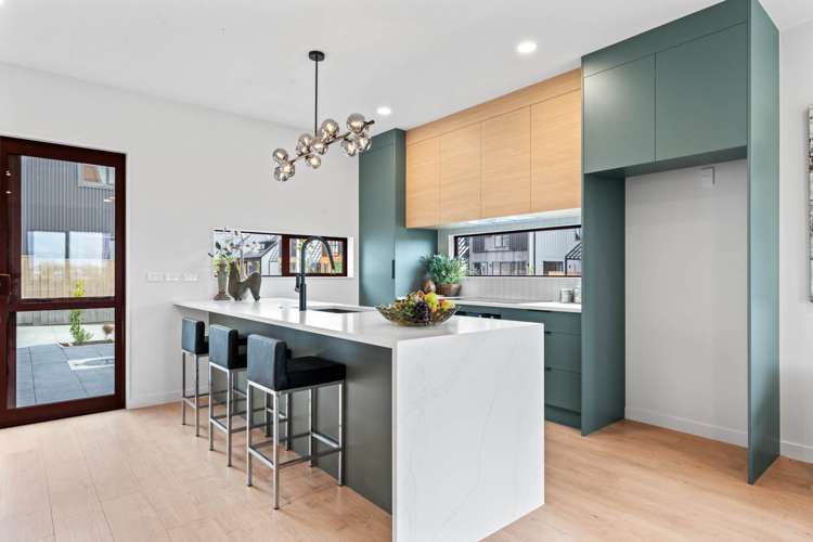 55 Karaka Village Parade Karaka_7