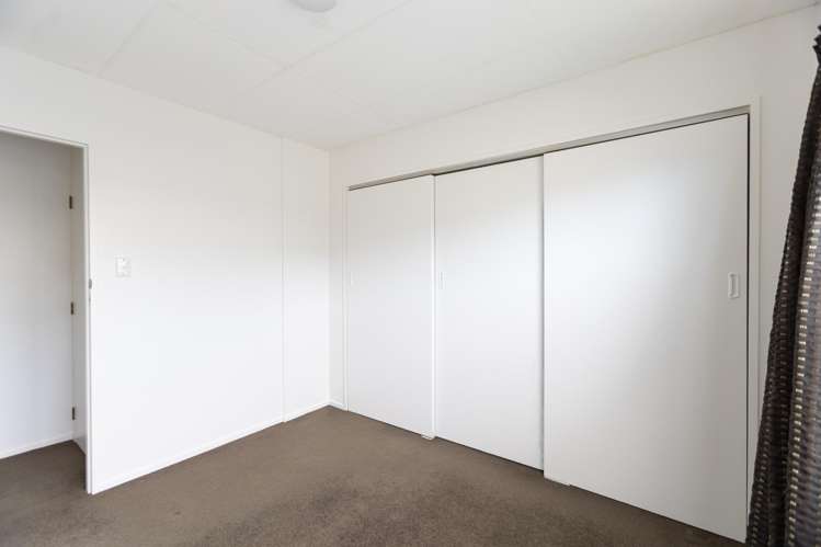 6/8 Lee Road Taradale_10