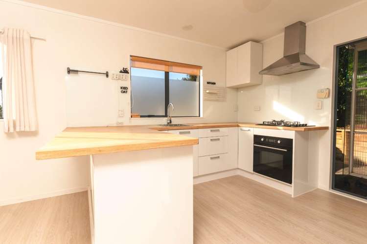 2/59 Santiago Cres 2361_4