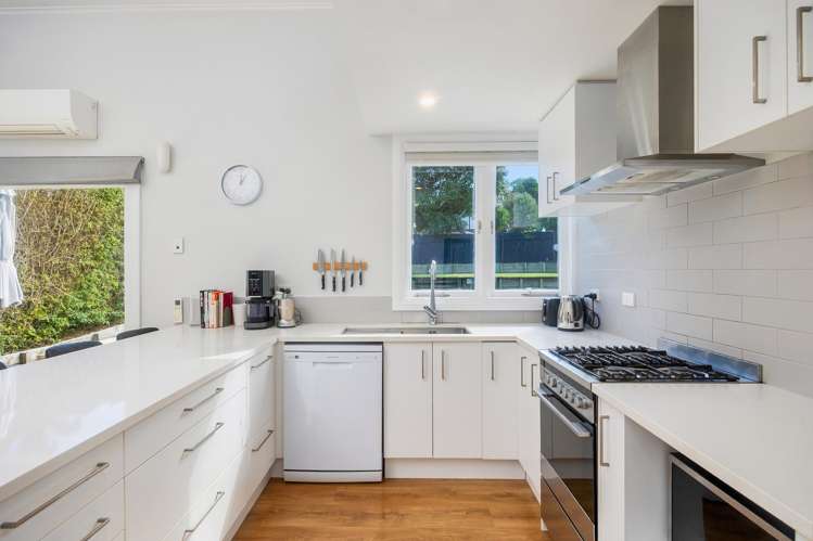 79 Owairaka Avenue_4
