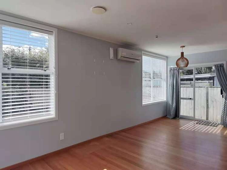 4 Springbank Lane Te Atatu Peninsula_6