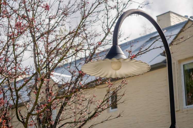 15 Fox's Rush Arrowtown_10