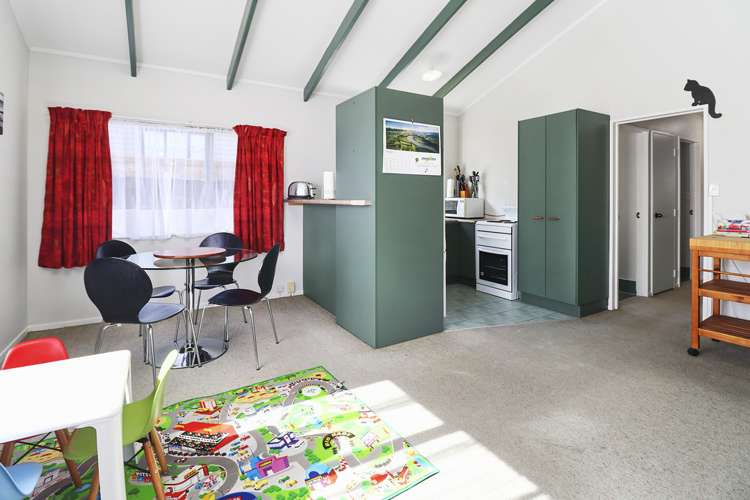 1/62 Savoy Road Glen Eden_8