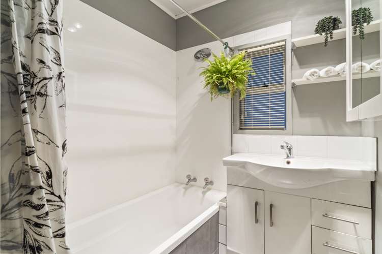 234 Henderson Valley Road Henderson_15