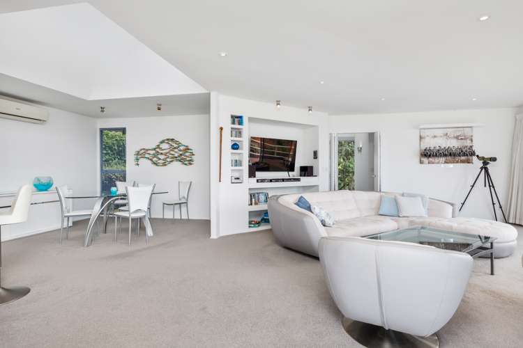 32 Whale Cove Stanmore Bay_13