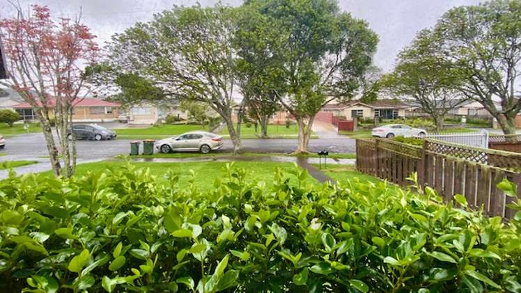 1/12 Leith Court Papatoetoe_11