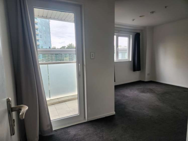 210/26 Remuera Road_5