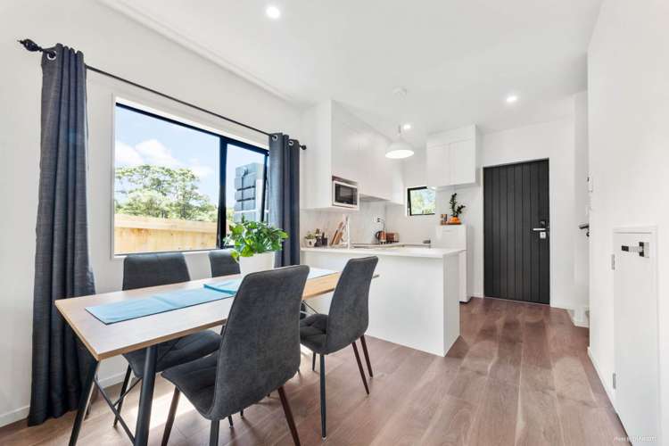 27 Morihana Close Glen Eden_6