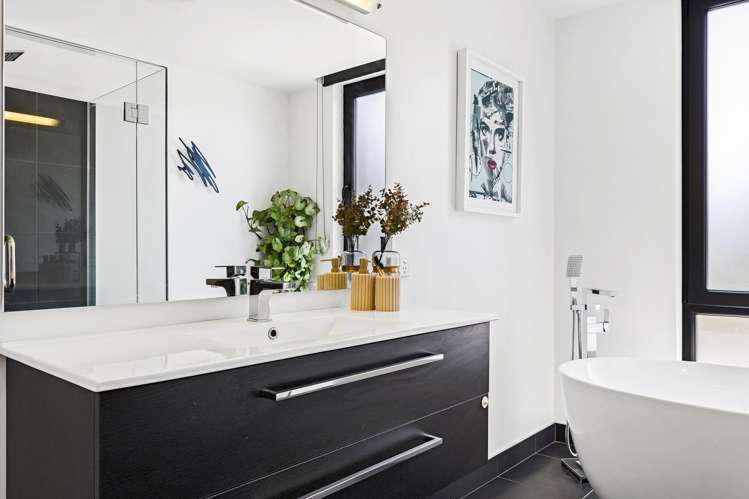 20 Whaka Terrace Huntsbury_9