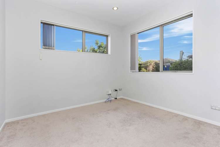 5 Palazzo Close Flat Bush_18