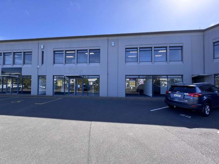 Unit E, 16 Sheffield Crescent Burnside_2