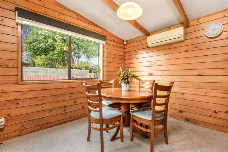 2/35 Grove Road Papakura_5