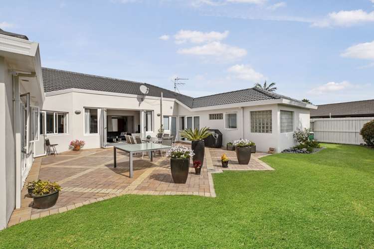 8 Glenross Drive Wattle Downs_0