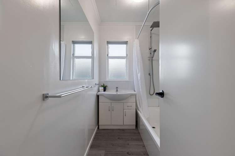 256 Tremaine Avenue Highbury_18