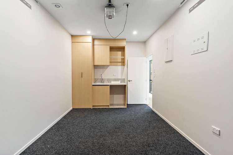 78E Kelman Road Kelston_13