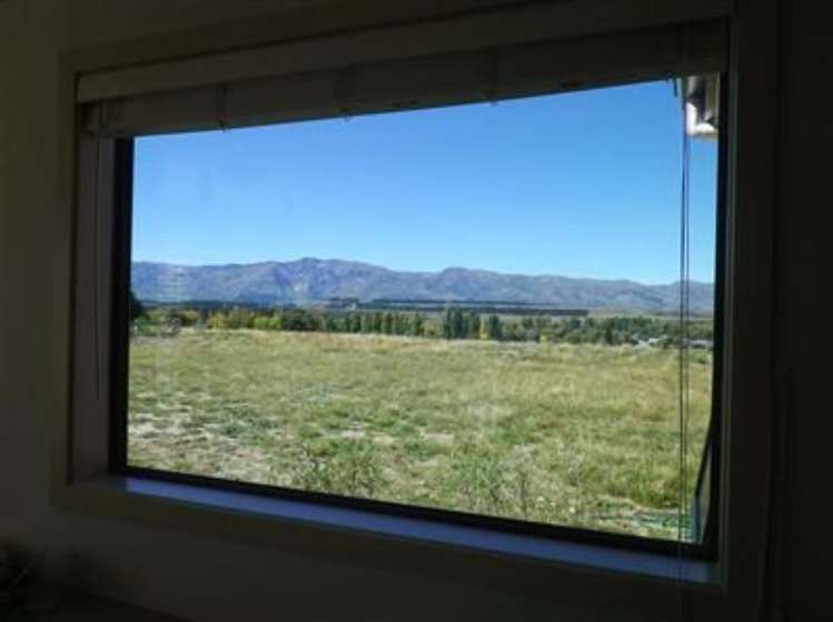 19 Grierson Lane Albert Town_11