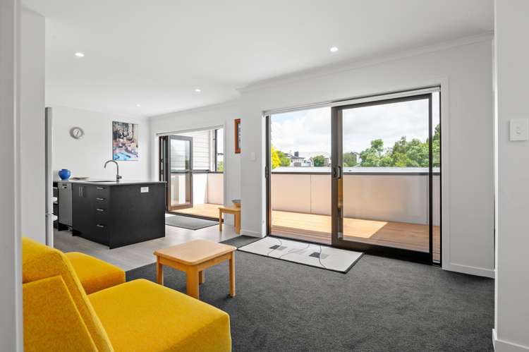 2/13 Manning Street Hamilton Central_5