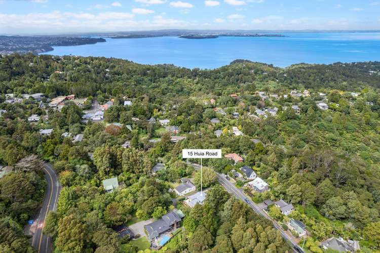 15 Huia Road Titirangi_22