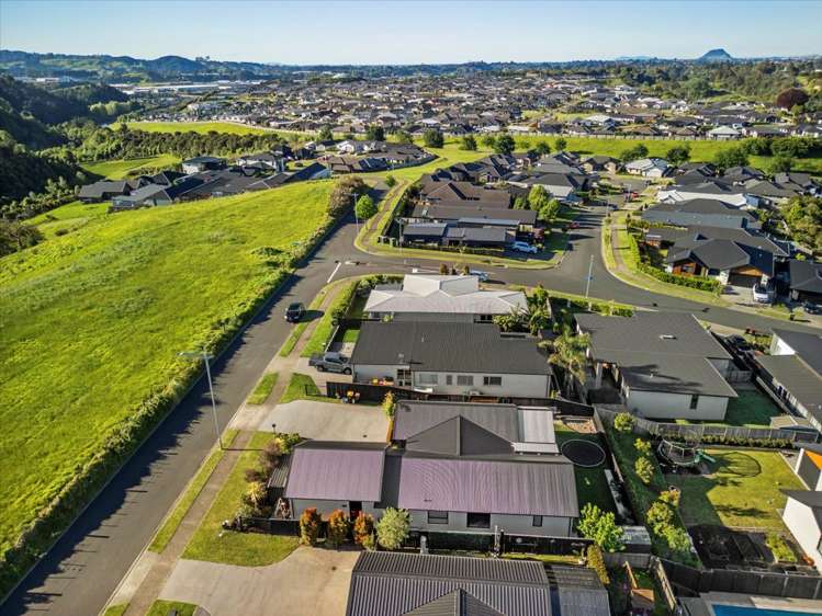 27 Tamihana Avenue Pyes Pa_39