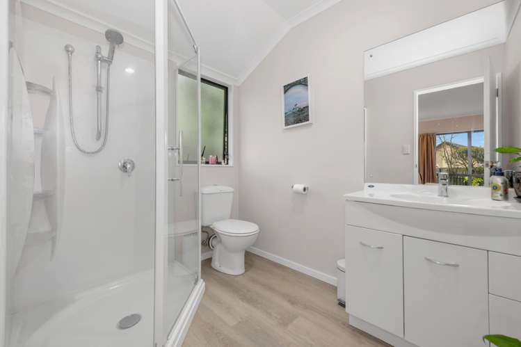 5 Moy Place East Tamaki Heights_16