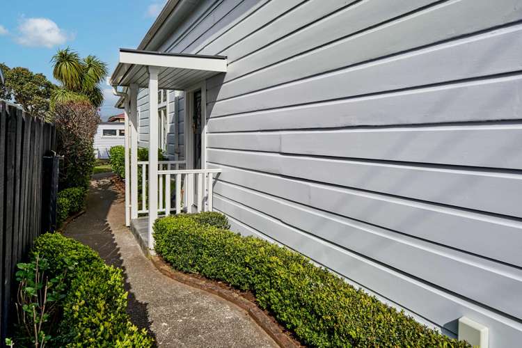 18 Beach Street Petone_14
