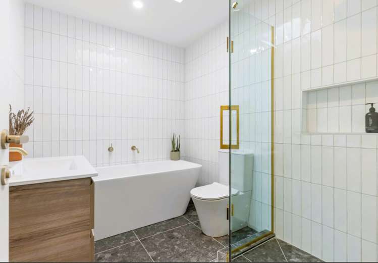 4/14 Eastwood Rise Browns Bay_7