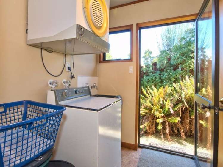 14a Cameron Place Fernhill/Sunshine Bay_13