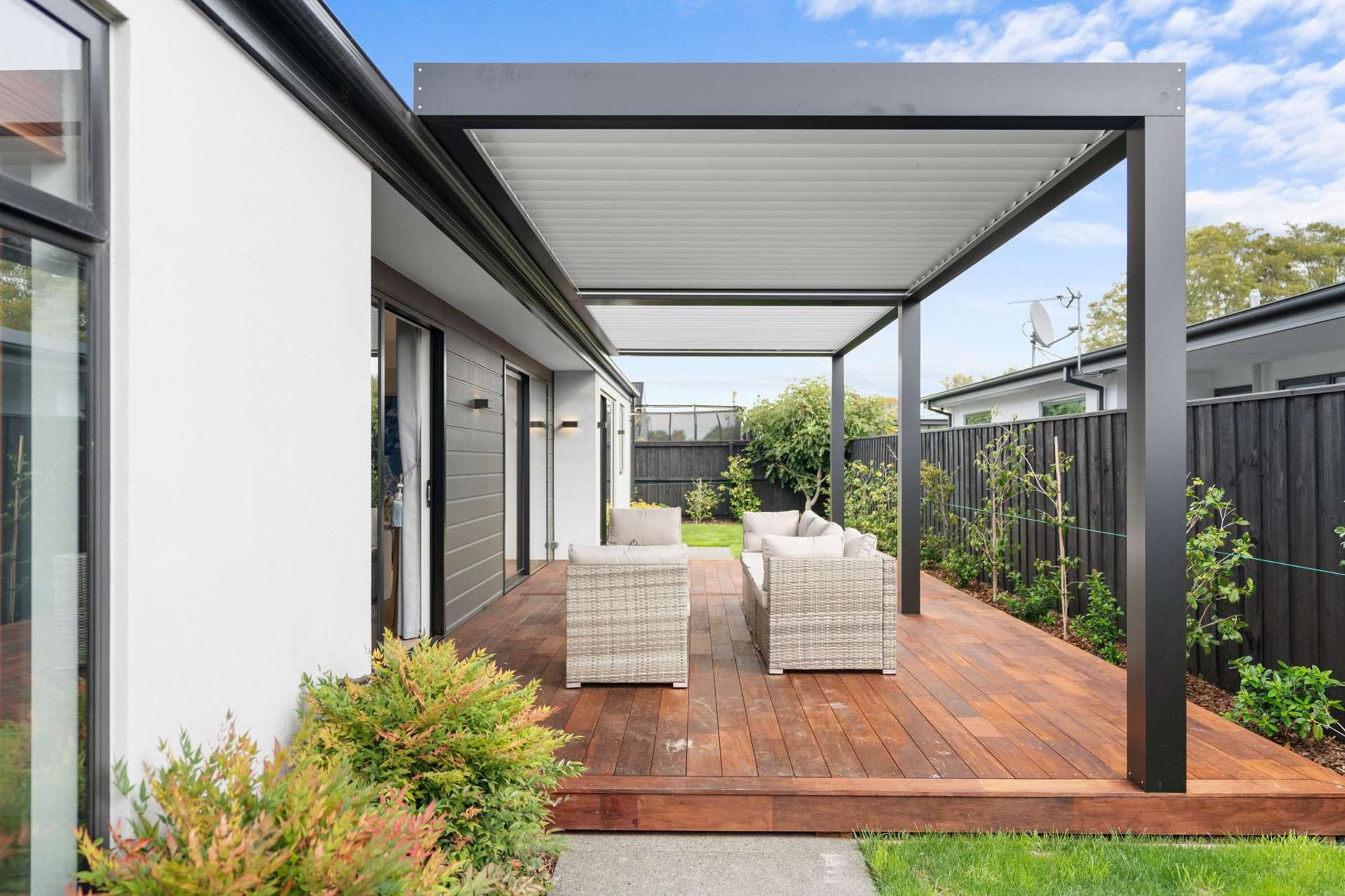 22 Kirkland Crescent Harewood_0