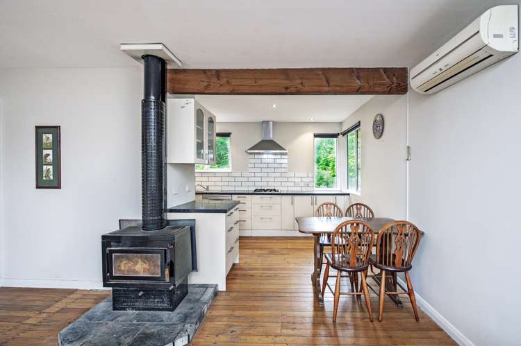 5702 West Coast Road Springfield_3