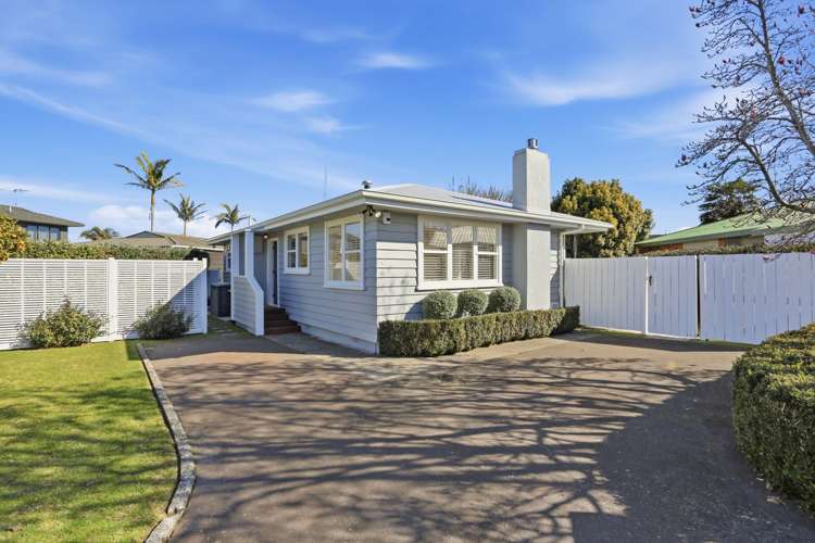 9 Meadowland Street Matua_13