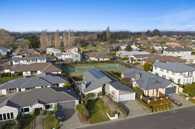 12 Brookwater Avenue Northwood_22