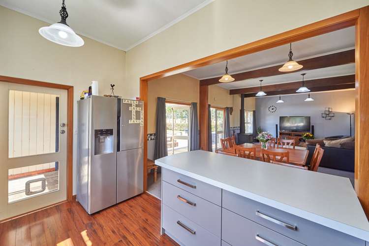 814 Roberts Line Bunnythorpe_11