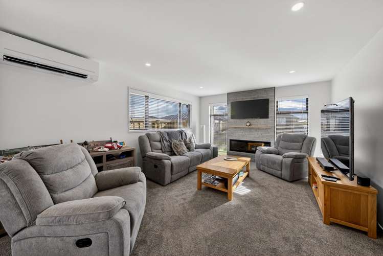 23 Monarch Drive_2