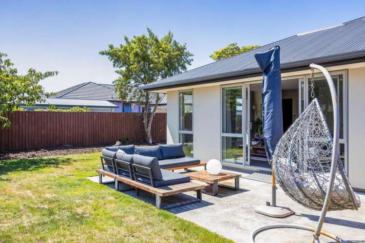 42 Reginald Street Burwood_14