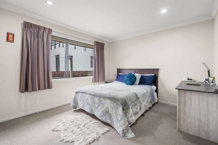 33 Heathfield Avenue 2750_13