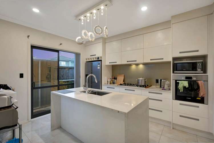 18 Calcite Avenue Flat Bush_5