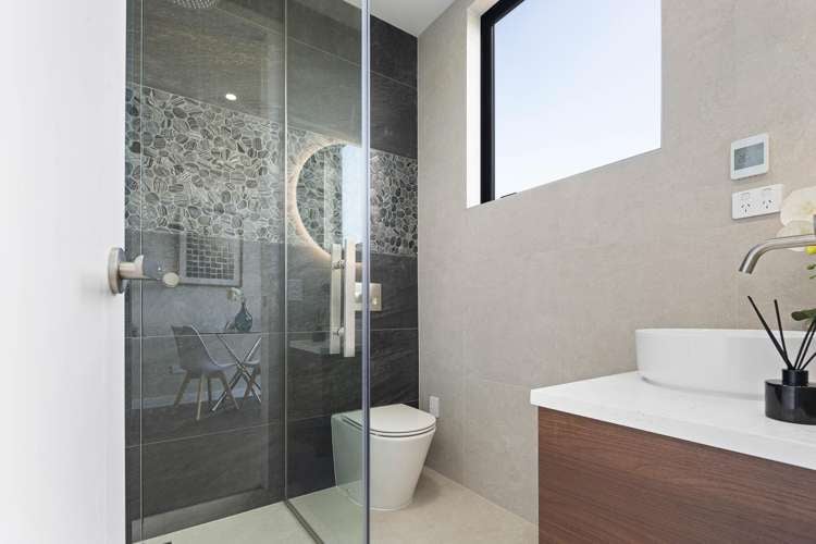 20 Awanui Road Red Beach_16
