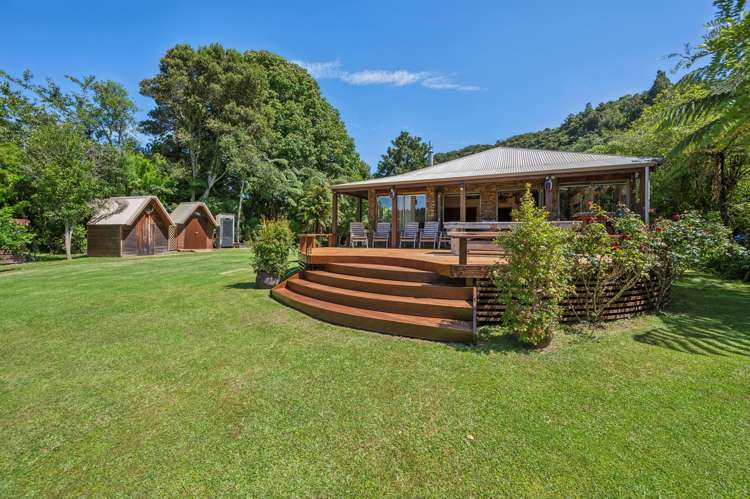 483 Spencer Road Lake Tarawera_37
