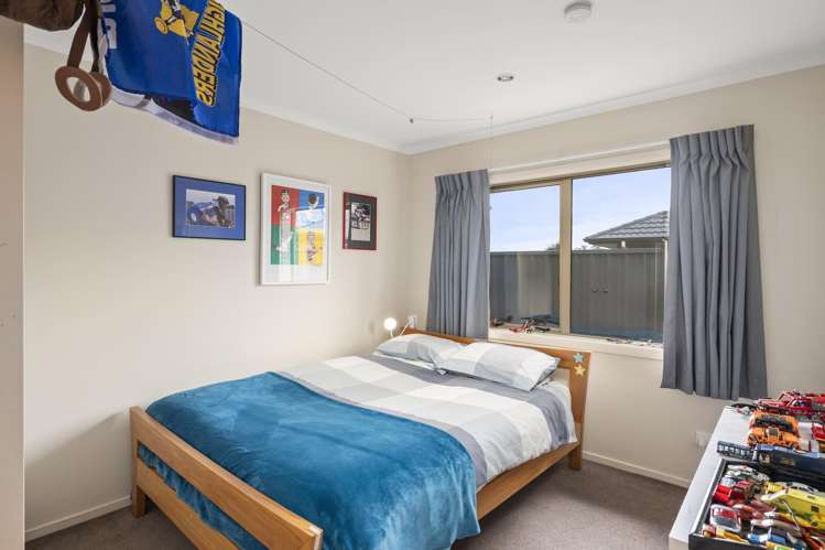 108 Solway Crescent Solway_8
