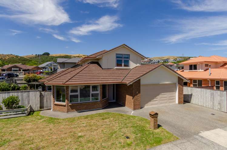 6 Black Pine Road Woodridge_26