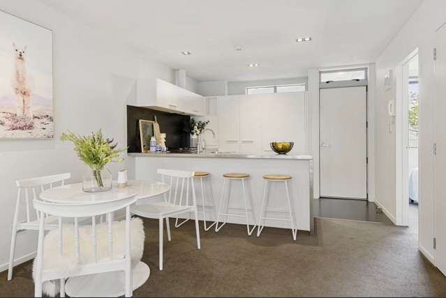 3P/435 New North Road Kingsland_1