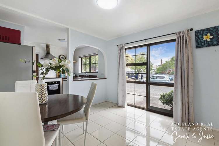 1/12 Fowlds Avenue Sandringham_6