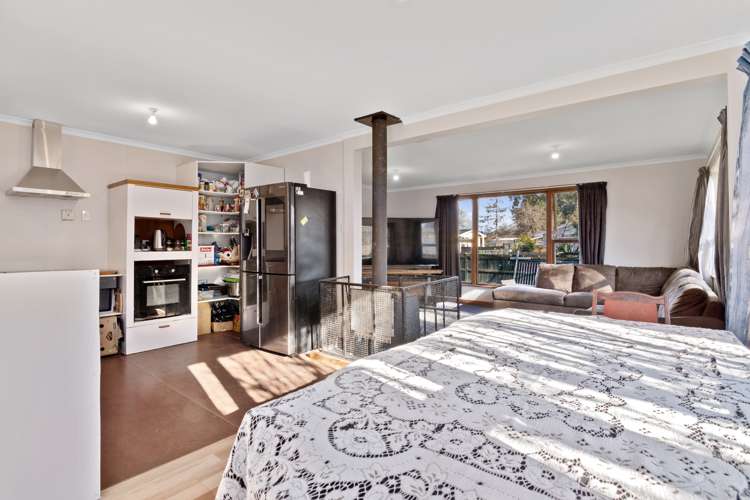 16 Kowhai Street Tapawera_9